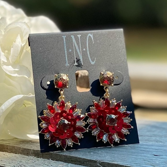INC International Concepts Jewelry - NWT INTERNATIONAL CONCEPTS GOLD W/ RED / CLEAR CRYSTALS AND SEQUIN DROP EARRINGS